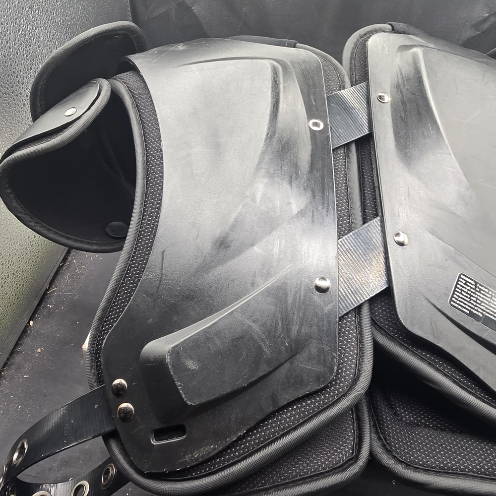 Zenith Black Small Protective Gear - Picture 3 of 9
